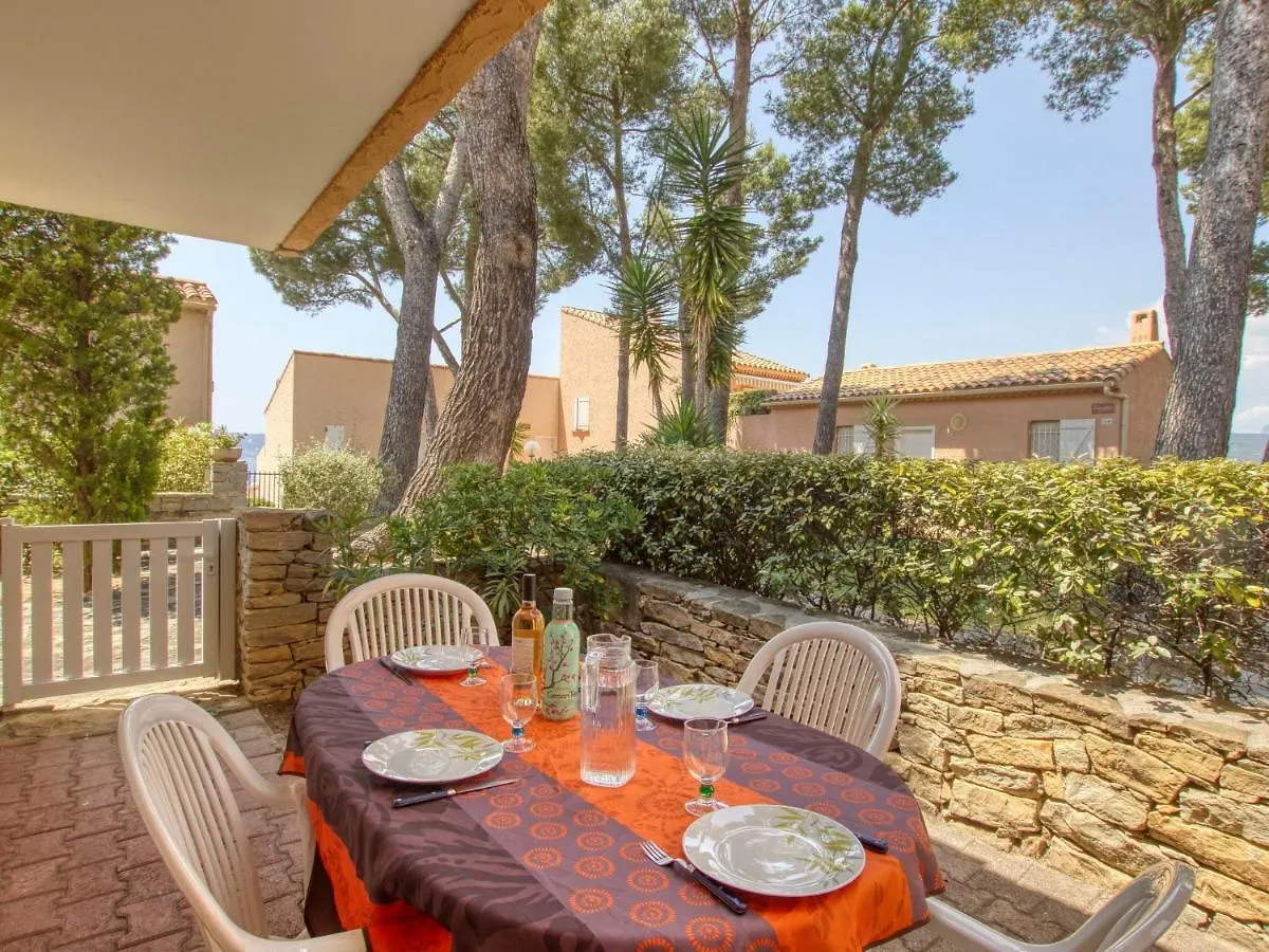 Apartment Mas De La Madrague-11 By Interhome location
